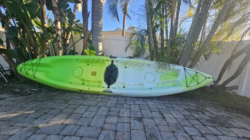 Kayak With Oars Seats And Life Preservers 