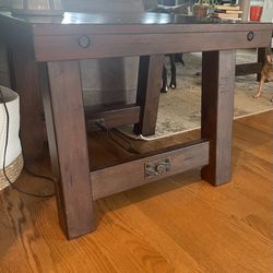 Art van end on sale tables