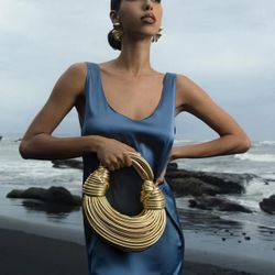 Shinny Gold, Rope Hobo HandBag, Chunky Knots Look, Use With Or Without Belt, Used Good Condition