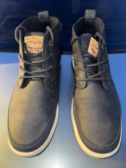 Levi’s Atwater (Size 10)