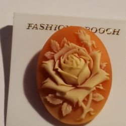 1" X 1 1/2" Oval Rose Brooch Pendant Pin. Great Soft Colors!