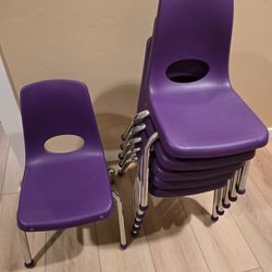 Set Of 6 Children's Playroom Or Classroom Chairs - May Break Up Set