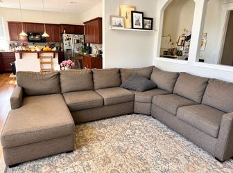 Large L-Shaped Sectional Couch – Delivery Available
