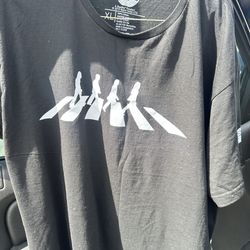 The Beatles Abbey Road black t-shirt Size XL