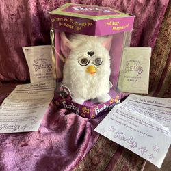 Toy Classic 1998 1st Gen Furby “Snowball” (Model 70-800) – In Box – Tested & Excellent Working Condition 