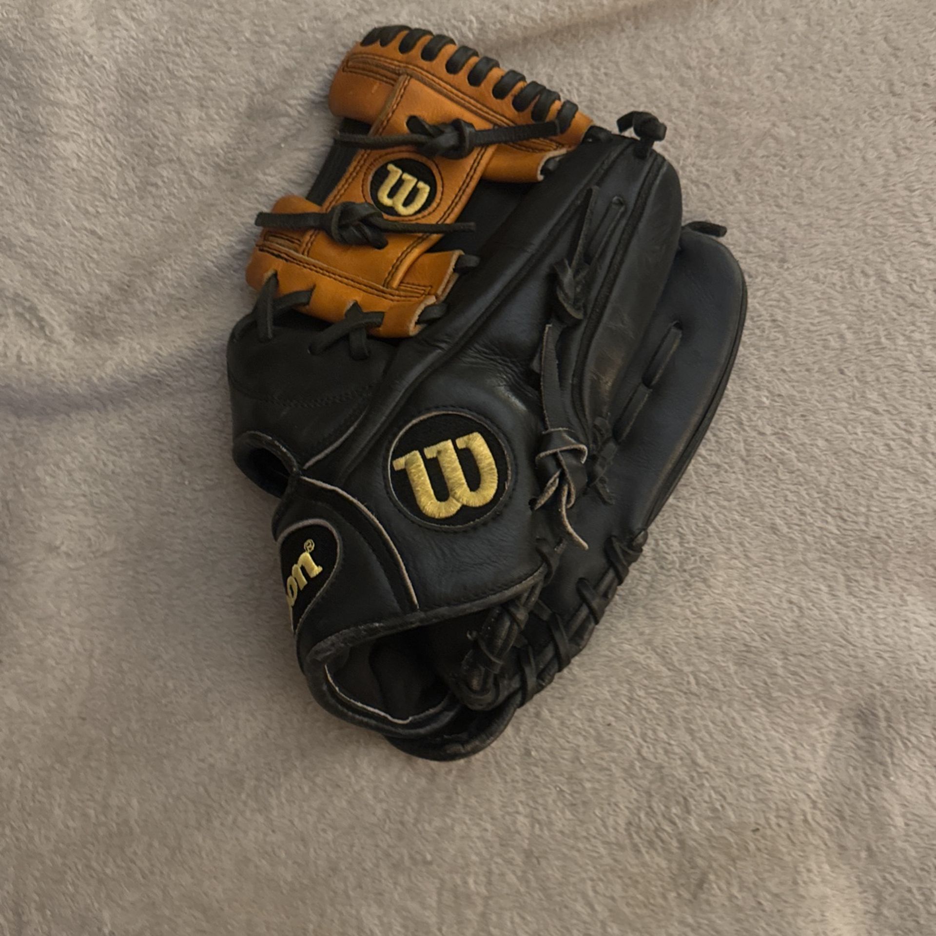 Wilson A2000 1787