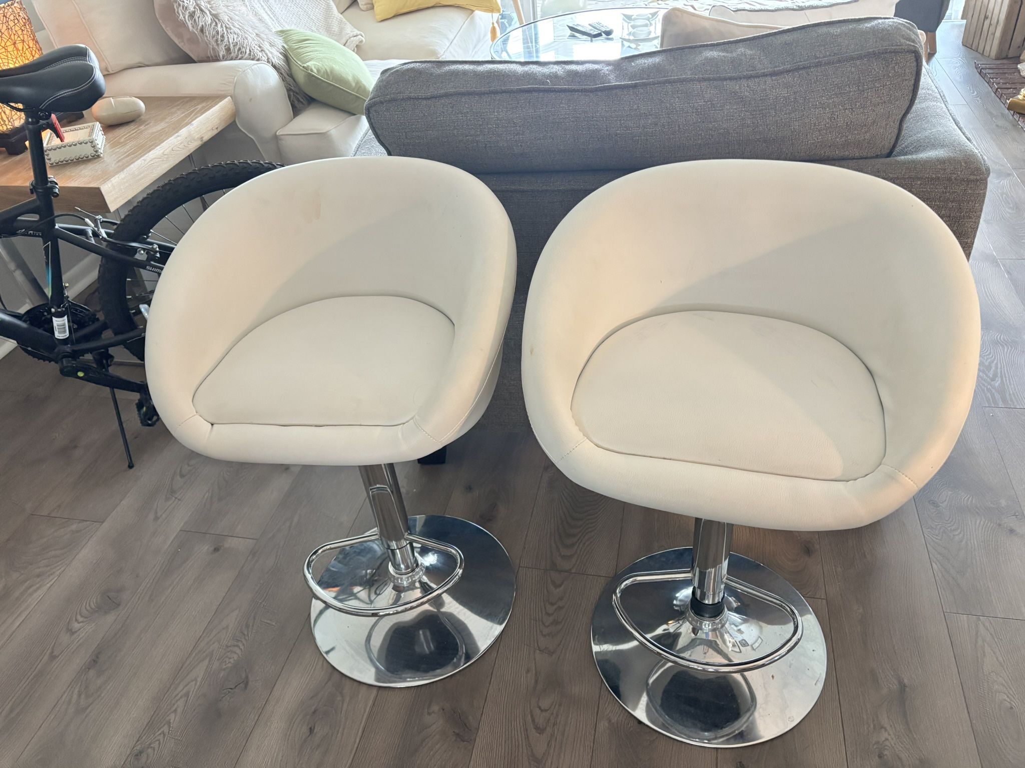 bar stools