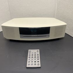 Bose Wave Music System AM/FM CD Player Clock Radio with Remote AWRCC2 - Tested