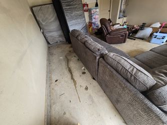 Box Spring And King Matres
