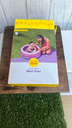 INFLATABLE.  Mini Pool.  