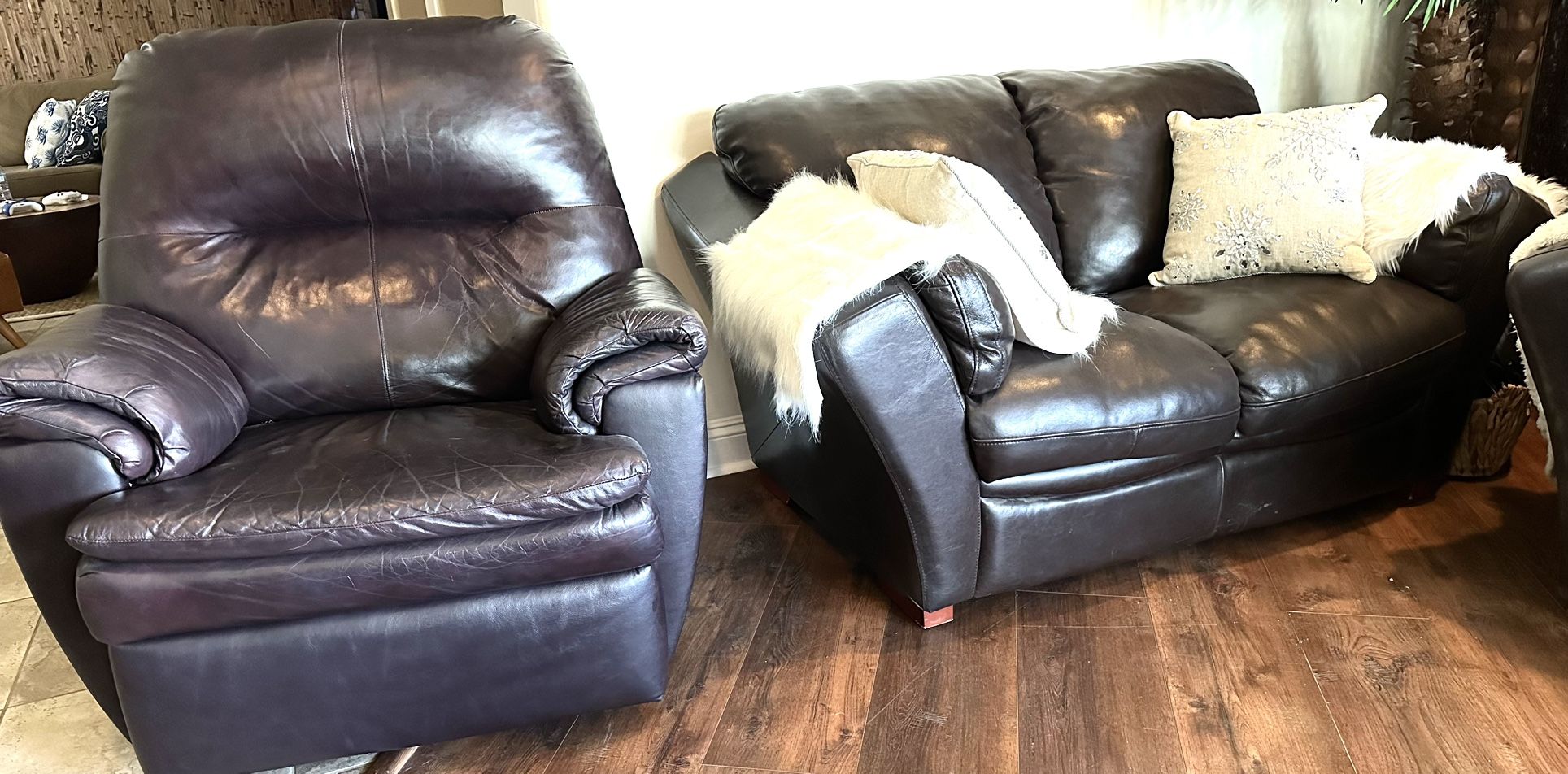 Leather Sofa, Loveseat & Recliner