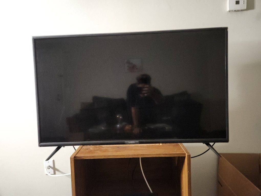 Vizio 38" Smart TV