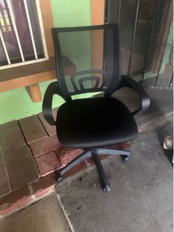 Desk chair