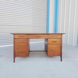 Mid Century Vintage Henredon Desk