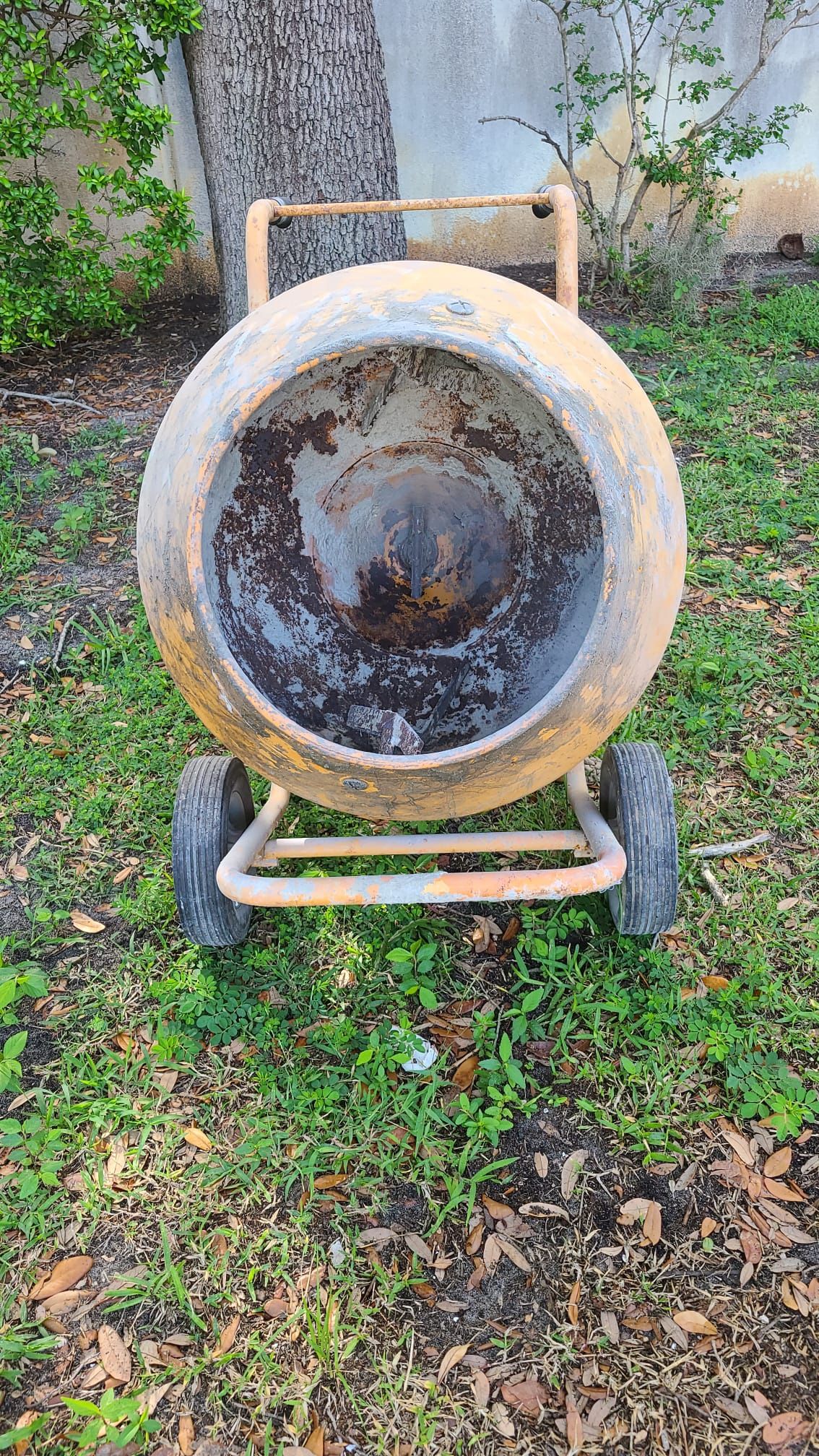 concrete mixer LOW BOY 5 Cu ft