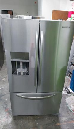 Stainless KitchenAid French Door Fridge with IceMaker