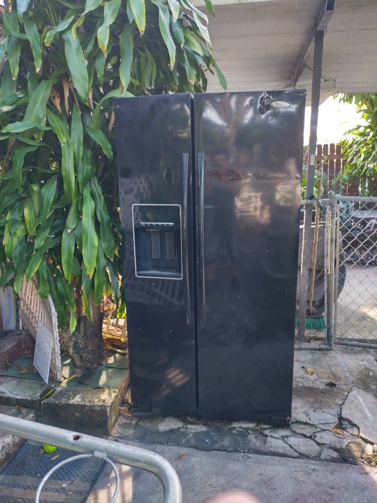 Whirlpool Refrigerator