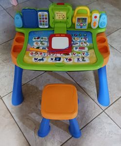 VTech Desk
