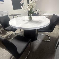 Round Marble Table 