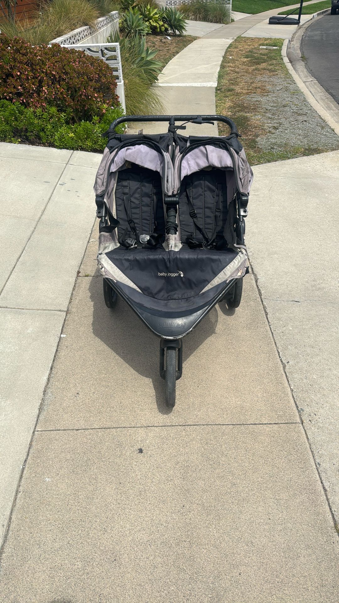 City Jogger Double Stroller