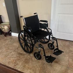 Lightweight Wheelchair With Footrests 