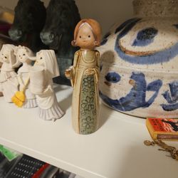 Japanese Stoneware figurine 
