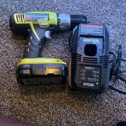 RYOBI P271 drill with 1 battery/ 1 Charger 