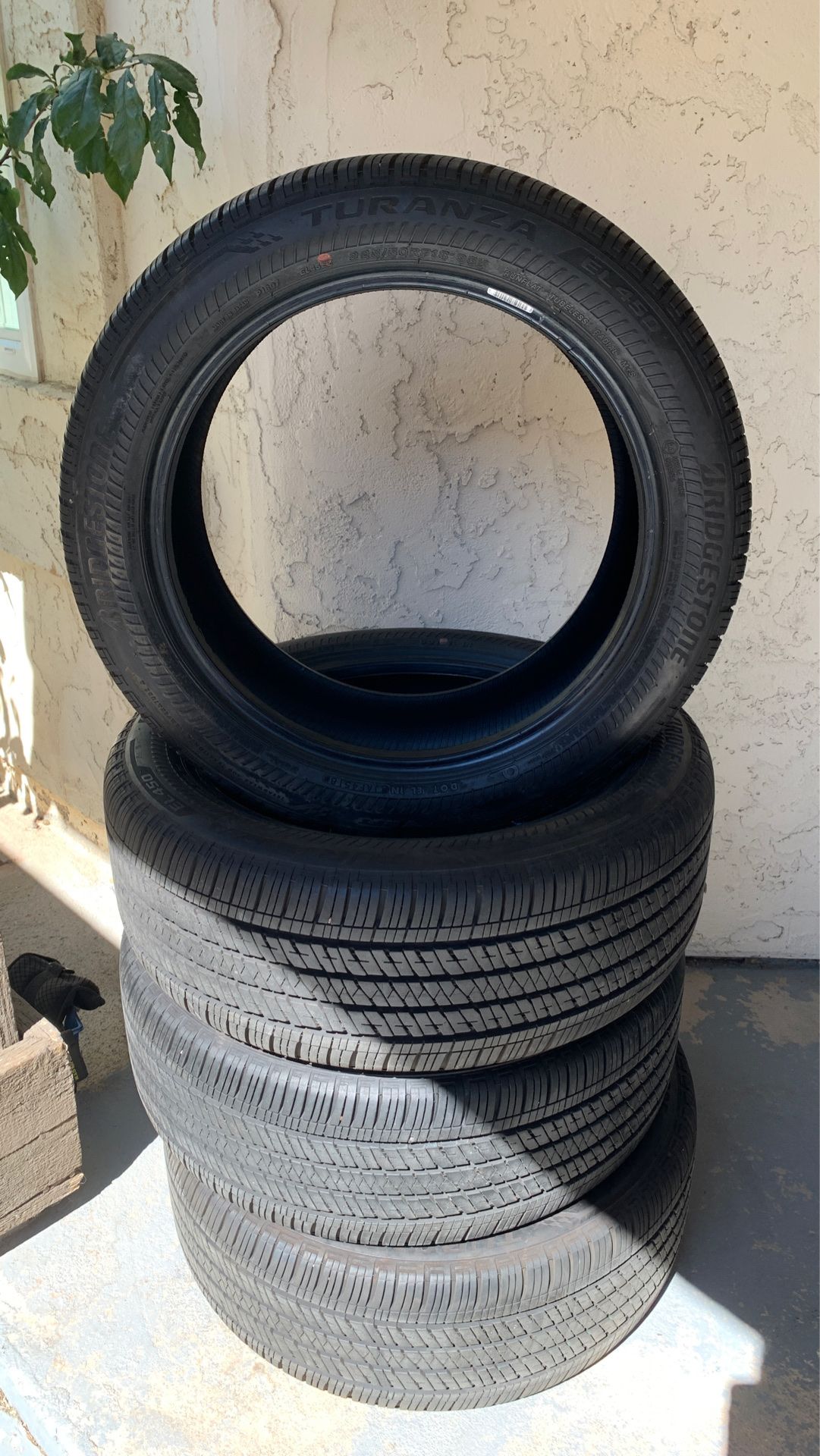 Good Condition Tire Set