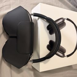 AirPods Max