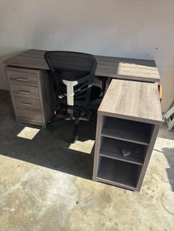 Gray Desk With Chair