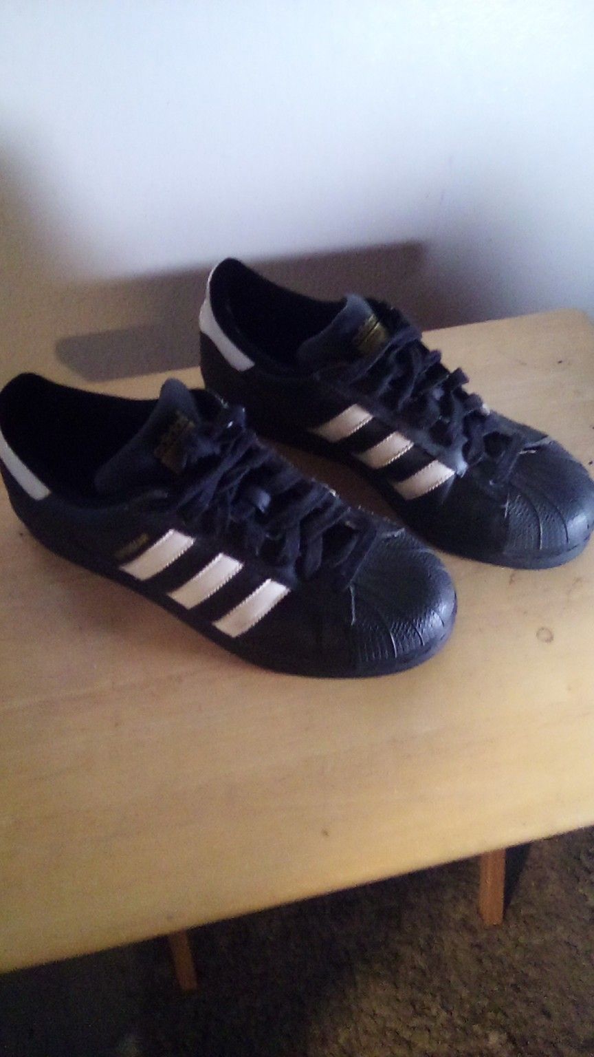 Size 8 1/2 Gold EDITION Turtle Shell adidas