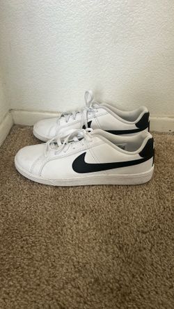 Nike Court Royale 2 Low White black