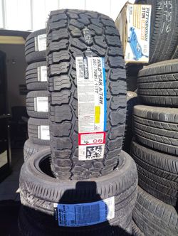 265/70/17 Un Set FALKEN