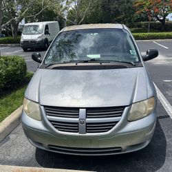 2005 Dodge Grand Caravan