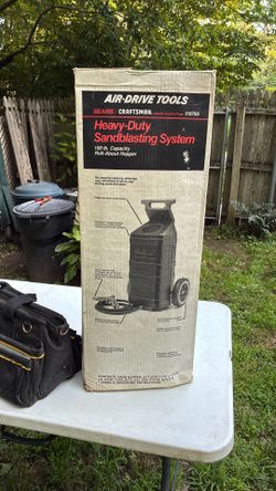 Sandblasting system.