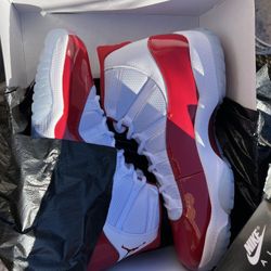 Jordan 11 cherry   Sz  10.5  265 Brand new 