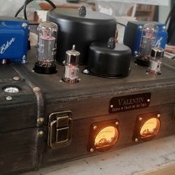 Tube STEREO AMPLIFIER in Harry Potter Wooden Suitcase