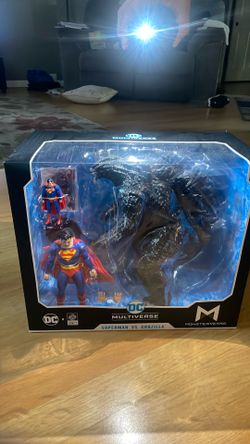DC multiverse Superman vs Godzilla