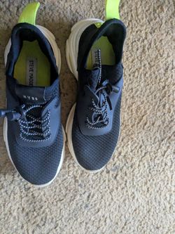 Women's 7.5 Shoes