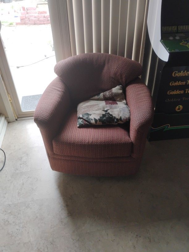 Spinning Rocking Chair