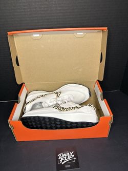 Size 6.5 - Nike Waffle Debut Leopard W