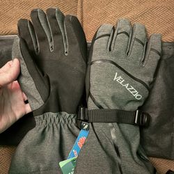 Winter Gloves Small Size 