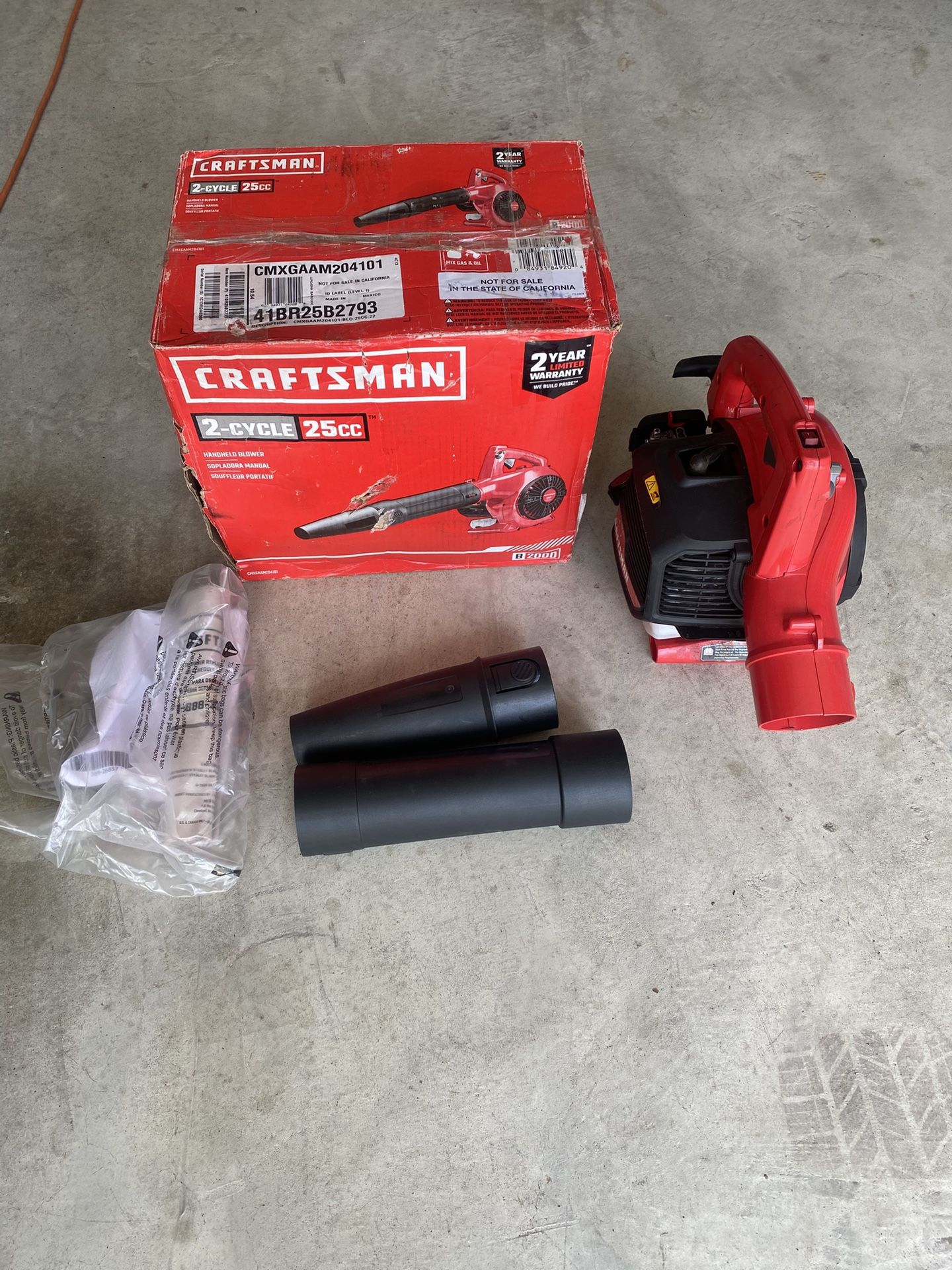 CRAFTSMAN Gas Powered Leaf Blower, Handheld Gas Blower, 200MPH, 25cc, 2-Cycle (B210)