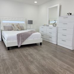 BEDROOM SET WITH MATTRESS 