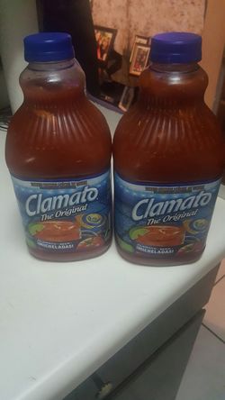 Clamatos preparados para micheladas