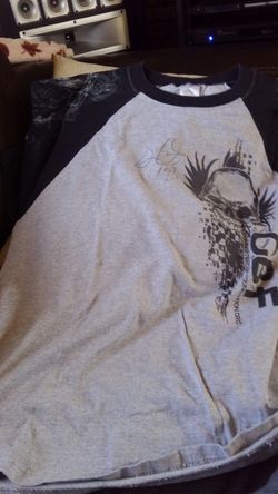 " Gilbert Brown" authentic signed tshirt