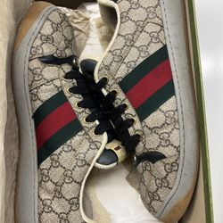 Gucci GG Supreme Monogram Sneakers