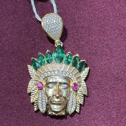 Indian pendent