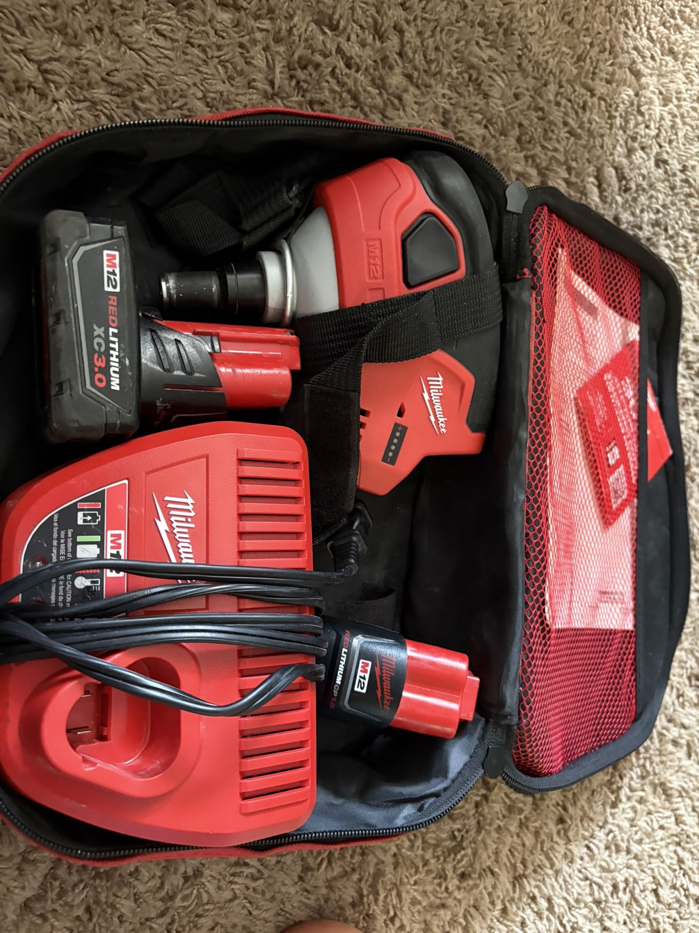 Palm Nailer Milwaukee