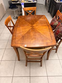 Dining room table set